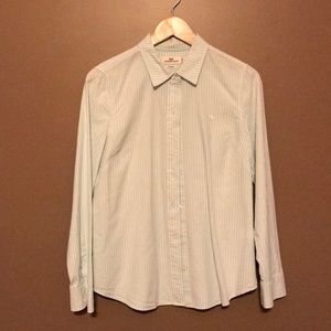 Vineyard vines pinpoint button shirt